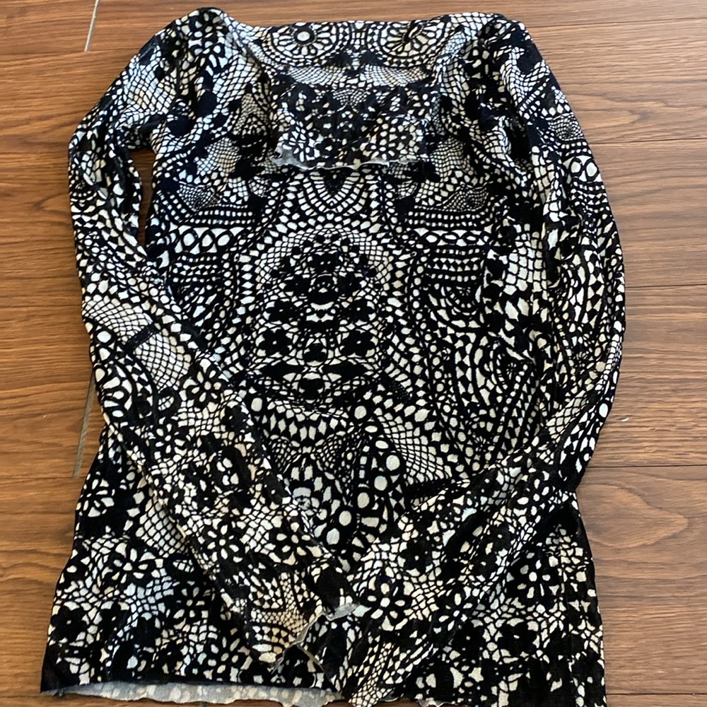 Small Fuzzi Long Sleeve Textured Turtleneck - Picture 7 of 7